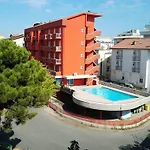 Hotel Family Mediterraneo - Azzurro Club 3*