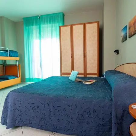 Hotel Family Mediterraneo - Azzurro Club