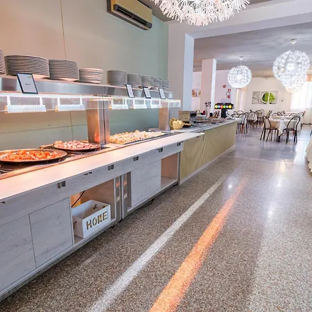 Family Mediterraneo - Azzurro Club Otel