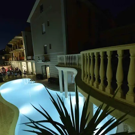 Otel Family Mediterraneo - Azzurro Club Cesenatico