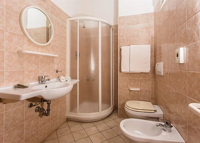 فندق Family Mediterraneo - Azzurro Club