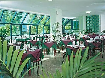 Family Mediterraneo - Azzurro Club فندق 3*