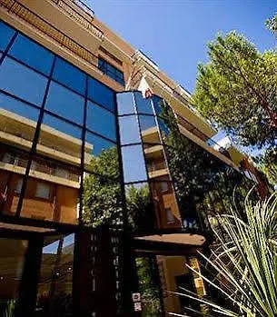 فندق Family Mediterraneo - Azzurro Club تْشيزيناتيكو