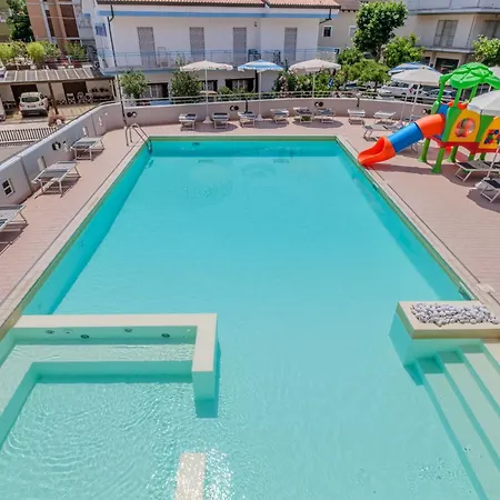 Family Mediterraneo - Azzurro Club Cesenatico